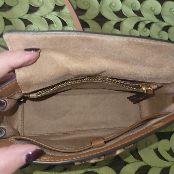 Kate Spade Tan Leather Crossbody Bag - Picture 4 of 8